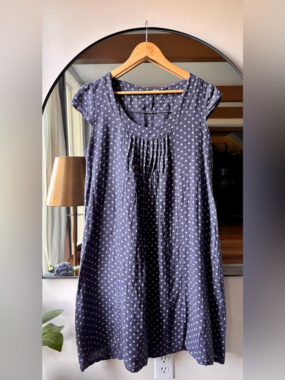 Made in Italy | linen polka dot midi dress | size medium/ large
